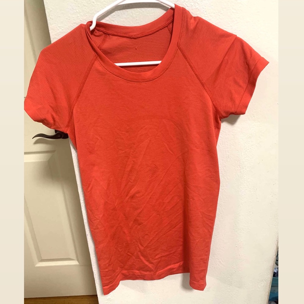 LULULEMON Swiftly Tech Shirt